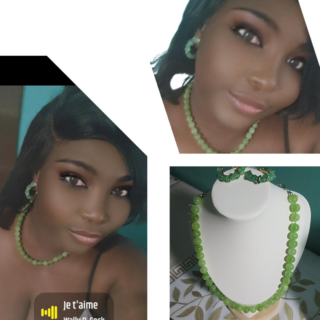 Green necklace with earrings